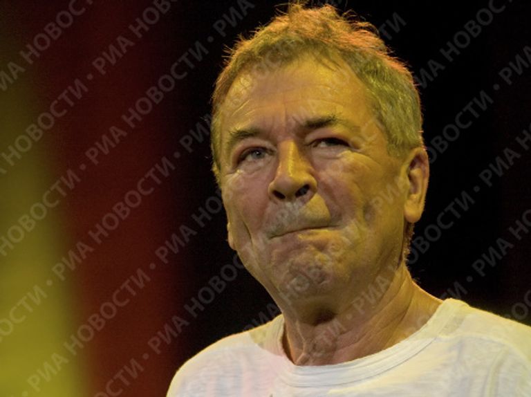 Концерт рок-группы Deep Purple прошел в Москве Концерт рок-группы Deep Purple прошел в Москве