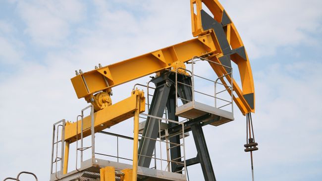 Штанговый насос на нефтяной скважине 