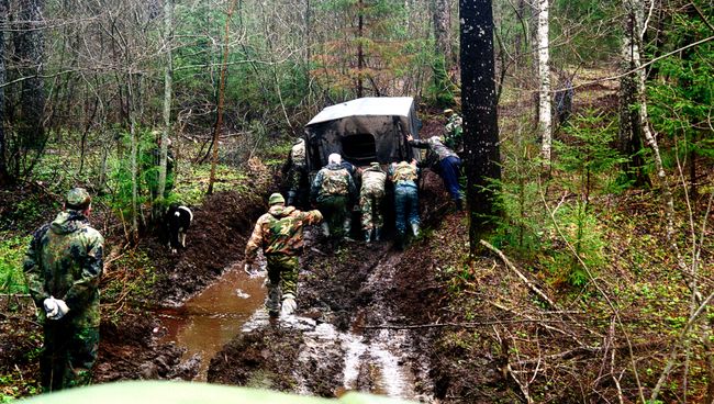 Поиск и захоронение останков воинов, погибших во время ВОВ Поиск и захоронение останков воинов, погибших во время ВОВ