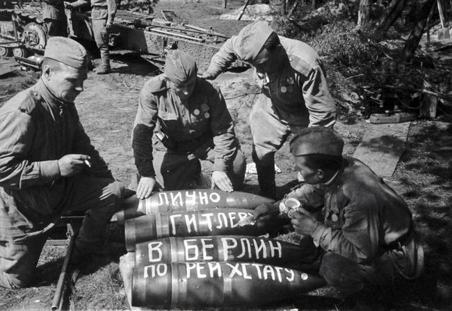 65-летие Победы каналы встречают мощными военно-историческими проектами 65-летие Победы каналы встречают мощными военно-историческими проектами