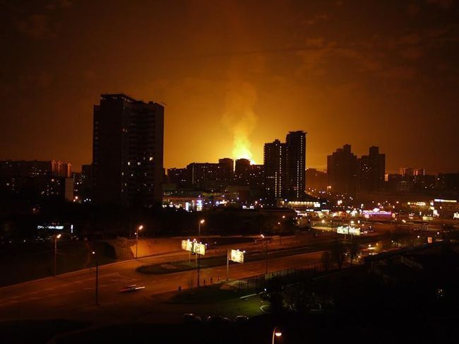 Взрыв газопровода на одном из объектов на Мичуринском проспекте в Москве Взрыв газопровода на одном из объектов на Мичуринском проспекте в Москве