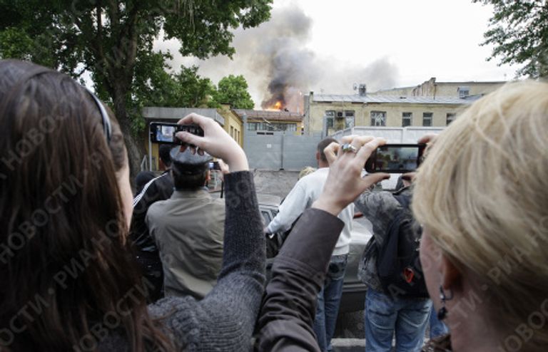 На месте пожара в административном здании в центре Москвы На месте пожара в административном здании в центре Москвы