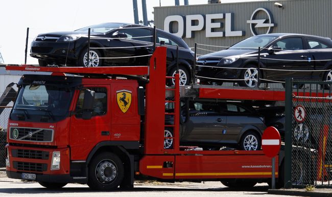 GM будет вести дальнейшие переговоры по Opel только с Magna и RHJ GM будет вести дальнейшие переговоры по Opel только с Magna и RHJ