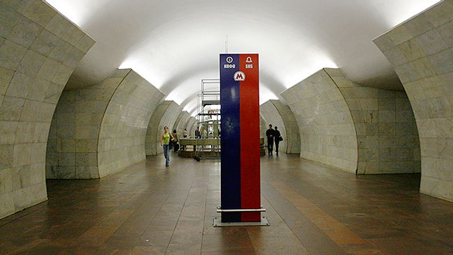 На станции метро Тверская. Архив На станции метро Тверская. Архив