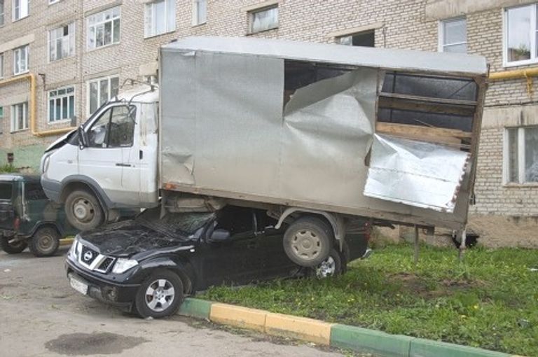 Последствия торнадо в Краснозаводске Последствия торнадо в Краснозаводске