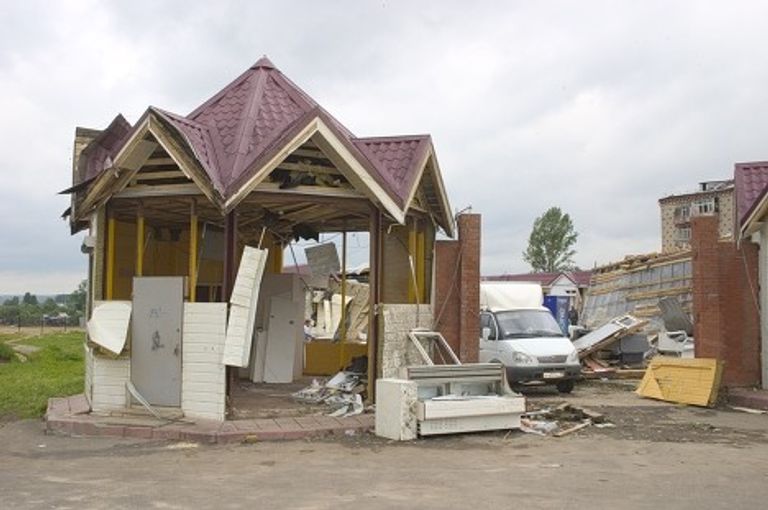 Последствия торнадо в Краснозаводске Последствия торнадо в Краснозаводске