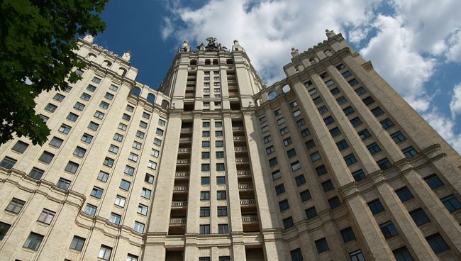 Дом, в котором жила Людмила Зыкина Дом, в котором жила Людмила Зыкина