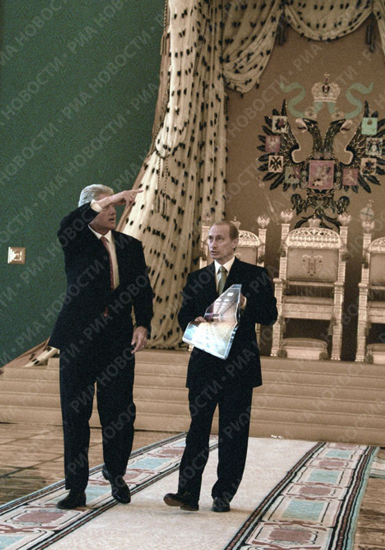 Владимир Путин и Билл Клинтон Владимир Путин и Билл Клинтон