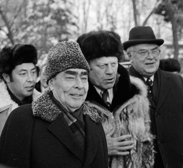 Леонид Брежнев и Джеральд Форд Леонид Брежнев и Джеральд Форд