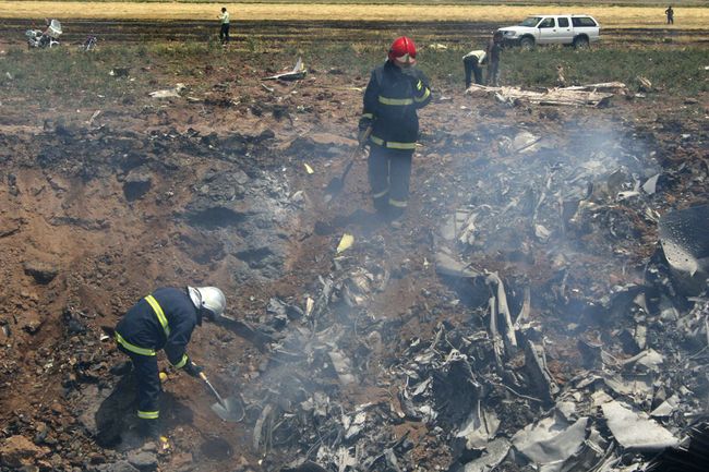 Крушение самолета Ту-154 авиакомпании Caspian Airlines в Иране Крушение самолета Ту-154 авиакомпании Caspian Airlines в Иране