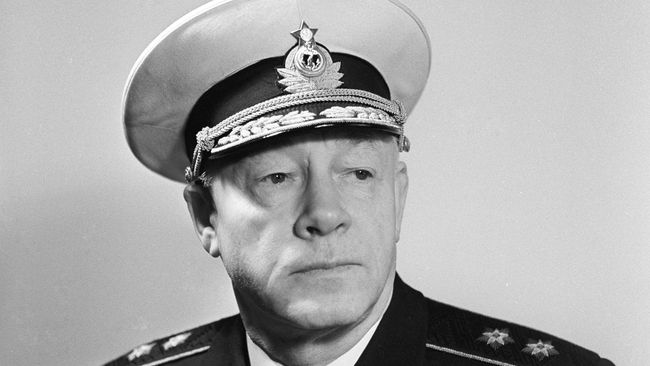 Николай Кузнецов Николай Кузнецов