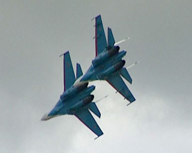Аудиозапись переговоров пилотов во время столкновения Су-27 