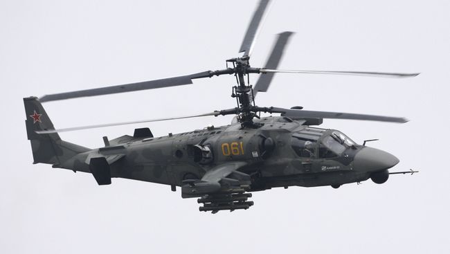 Многоцелевой всепогодный боевой вертолет Ка-52 Аллигатор. Архивное фото