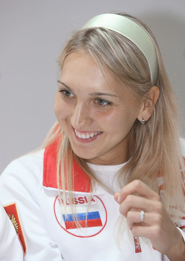 Елена Веснина