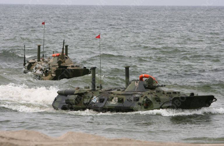 Тренировка по высадке морского и воздушного десанта прошла в Калининградской области Тренировка по высадке морского и воздушного десанта прошла в Калининградской области