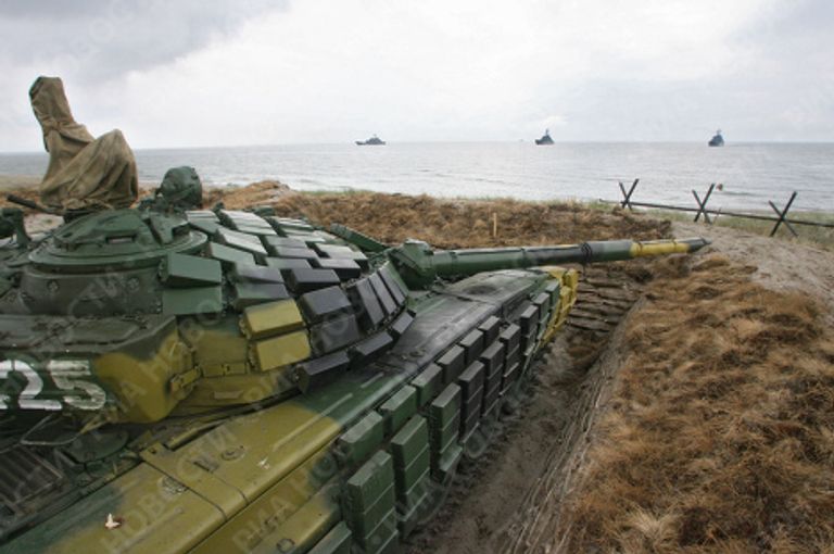 Тренировка по высадке морского и воздушного десанта прошла в Калининградской области Тренировка по высадке морского и воздушного десанта прошла в Калининградской области