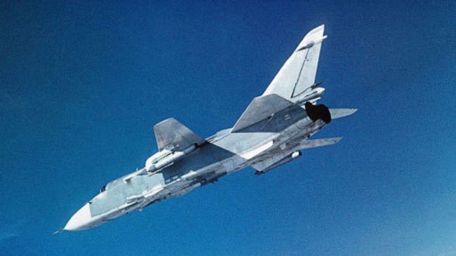 Бомбардировщик СУ-24. Архив