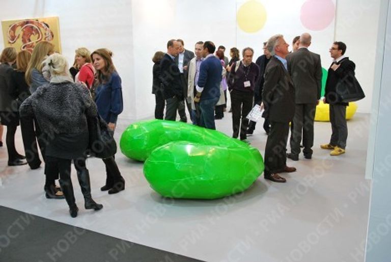 Седьмая лондонская ярмарка современного искусства Frieze Art Fair Седьмая лондонская ярмарка современного искусства Frieze Art Fair
