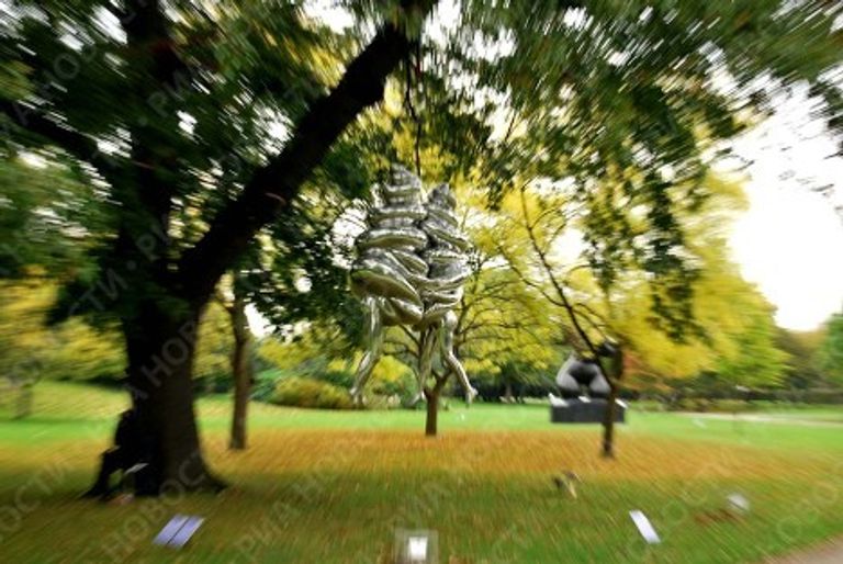 Седьмая лондонская ярмарка современного искусства Frieze Art Fair Седьмая лондонская ярмарка современного искусства Frieze Art Fair