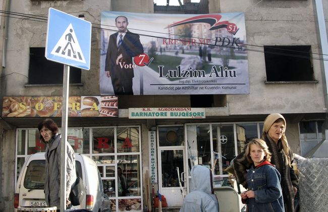 Агитация перед муниципальными выборами в Косово