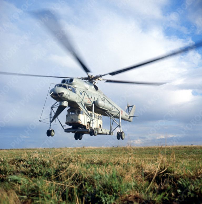 Вертолет Ми-10 Вертолет Ми-10