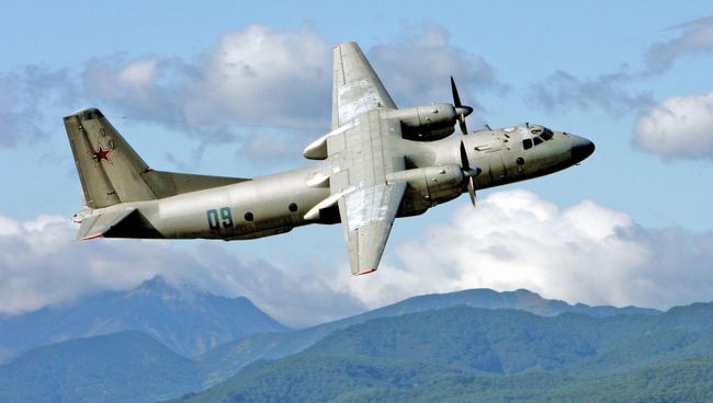 Военно-транспортный самолет Ан-26. Архив Военно-транспортный самолет Ан-26. Архив