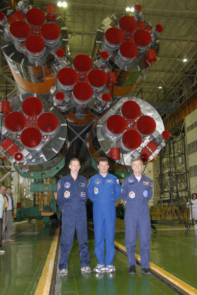 Основной экипаж Союз ТМА-15 Основной экипаж Союз ТМА-15