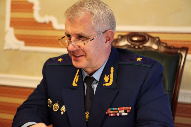 Руководитель следственного управления СКП по Чечне Виктор Леденев Руководитель следственного управления СКП по Чечне Виктор Леденев
