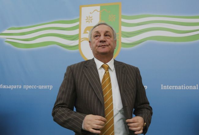 Багапш стал президентом, так как обеспечил признание Абхазии - эксперт Багапш стал президентом, так как обеспечил признание Абхазии - эксперт