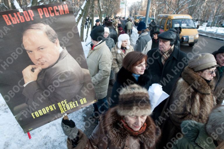 Церемония прощания с политиком и экономистом Егором Гайдаром в Центральной клинической больнице Церемония прощания с политиком и экономистом Егором Гайдаром в Центральной клинической больнице
