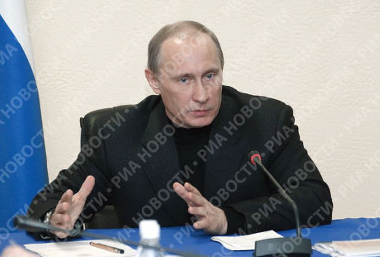 Премьер-министр РФ Владимир Путин провел совещание в Ленинградская области Премьер-министр РФ Владимир Путин провел совещание в Ленинградская области