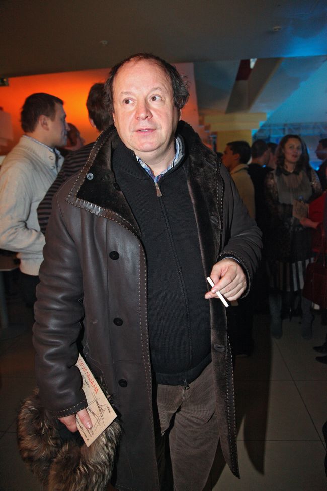 Режиссер Дмитрий Астрахан Режиссер Дмитрий Астрахан