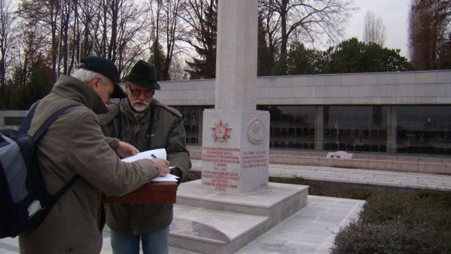Памятник советским воинам-освободителям в Кралово поле (Брно, Чехия)