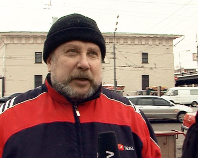 Почему сообщения о чернобыльской трагедии появились в СМИ не сразу? Почему сообщения о чернобыльской трагедии появились в СМИ не сразу?