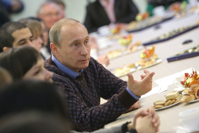 Премьер-министр В.Путин посетил Чувашский государственный университет