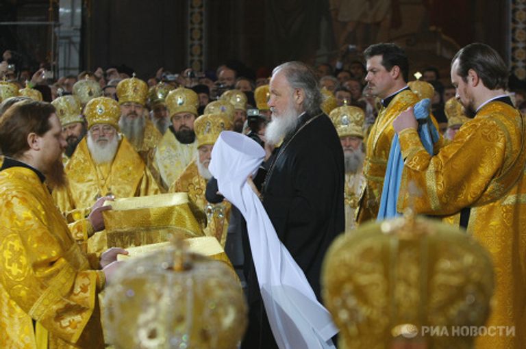 Церемония интронизации 16-го предстоятеля Русской Православной Церкви Патриарха Московского и всея Руси Кирилла Церемония интронизации 16-го предстоятеля Русской Православной Церкви Патриарха Московского и всея Руси Кирилла