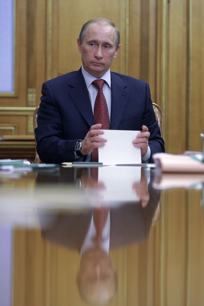 Премьер-министр РФ Владимир Путин провел совещание Премьер-министр РФ Владимир Путин провел совещание