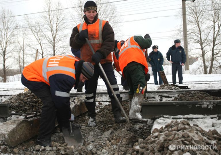 Взрыв на железной дороге в Санкт-Петербурге Взрыв на железной дороге в Санкт-Петербурге