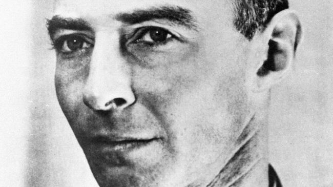 Создатель американской атомной бомбы Роберт Оппенгеймер Создатель американской атомной бомбы Роберт Оппенгеймер