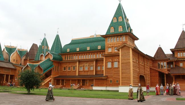 Дворец царя Алексея Михайловича в музее-заповеднике Коломенское. Архив