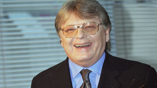 Певец и композитор Юрий Антонов Певец и композитор Юрий Антонов