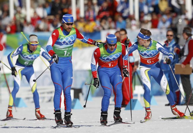Российские лыжники Алексей Петухов и Николай Морилов