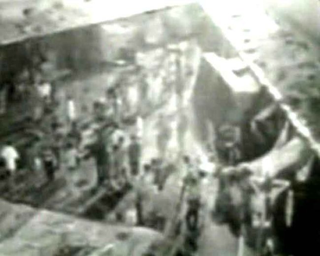 Начало землетрясения в Чили: видео очевидца и камер слежения 