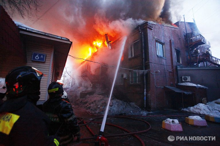 Пожар в московском ночном клубе Опера Пожар в московском ночном клубе Опера
