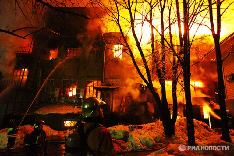 Пожар в московском ночном клубе Опера Пожар в московском ночном клубе Опера