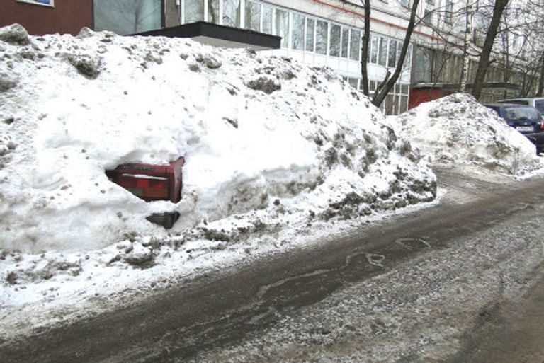Последствия снегопада в Москве Последствия снегопада в Москве