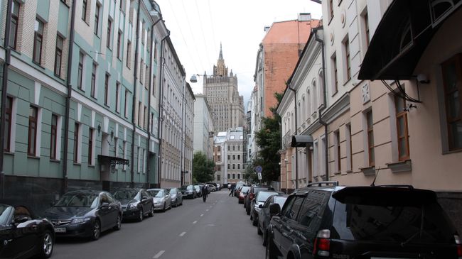 Переулок в центре Москвы. Архив