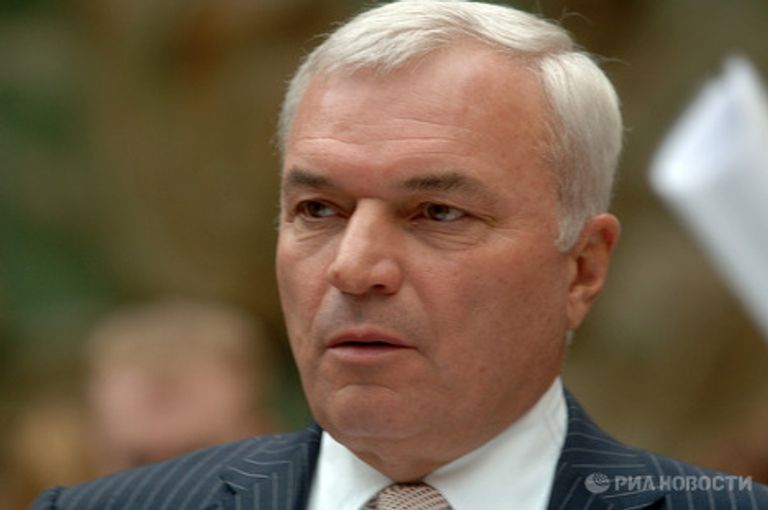 Председатель совета директоров Магнитогорского металлургического комбината Виктор Рашников Председатель совета директоров Магнитогорского металлургического комбината Виктор Рашников