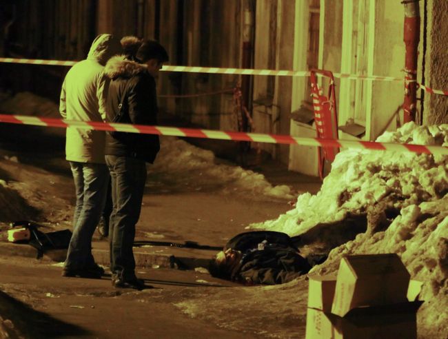 Один милиционер погиб, один был ранен при проверке документов у неизвестных на западе Москвы