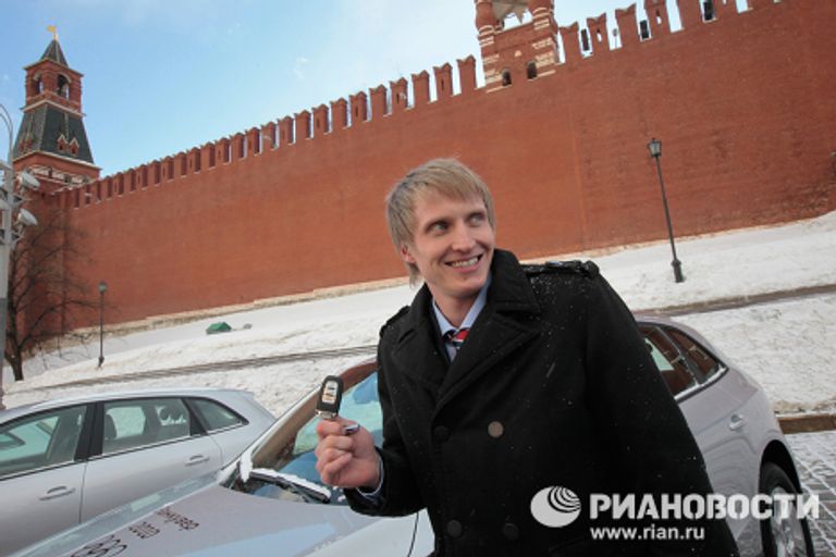 Награждение призеров Олимпиады - 2010 на Васильевском спуске
